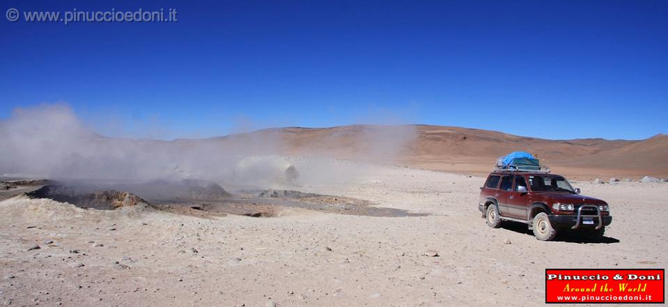 BOLIVIA 2 - Geyser Sol de Manana - 18.jpg